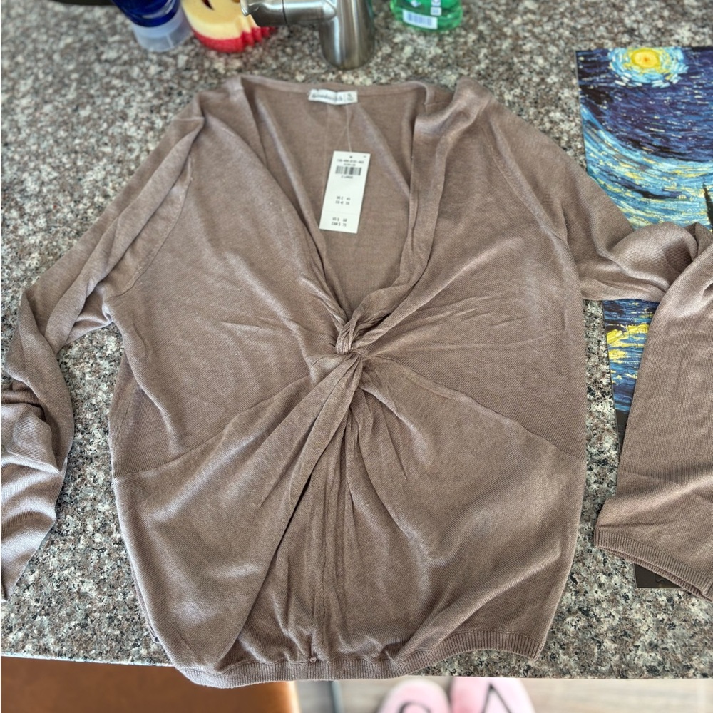 NWT Abercrombie Twist Front Top XL